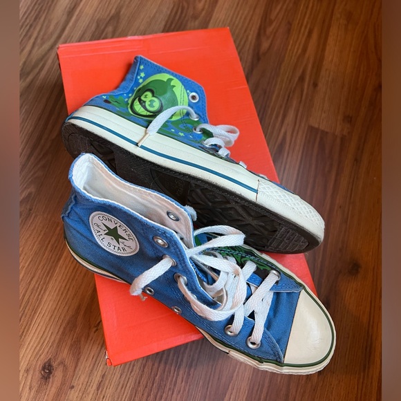 Rare All Stars Converse like new 5.5M, 7.5W - Picture 3 of 10